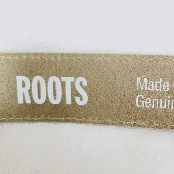 Roots Canada Suede belt- Medium - Picture 2 of 6